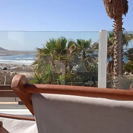 360 View To Ocean And Cliffs *