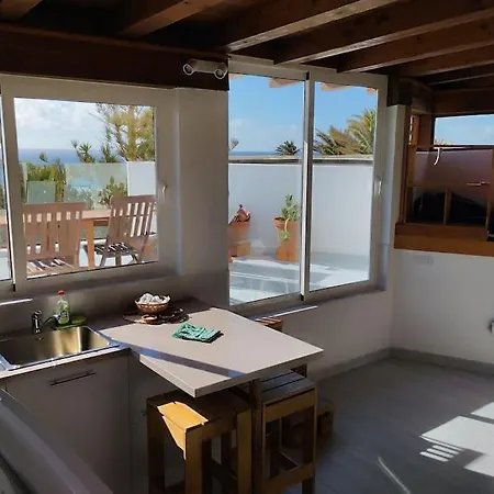 360 View To Ocean And Cliffs Apartman